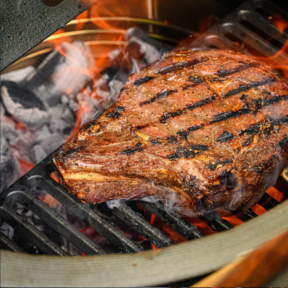Classic I Kamado Joe BBQ with Discovery Pack
