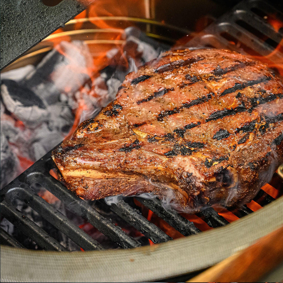 Classic II Kamado Joe + Adventurer Pack