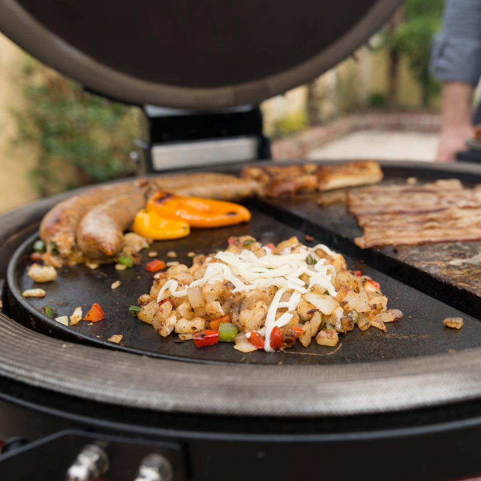 Classic II Kamado Joe + Adventurer Pack
